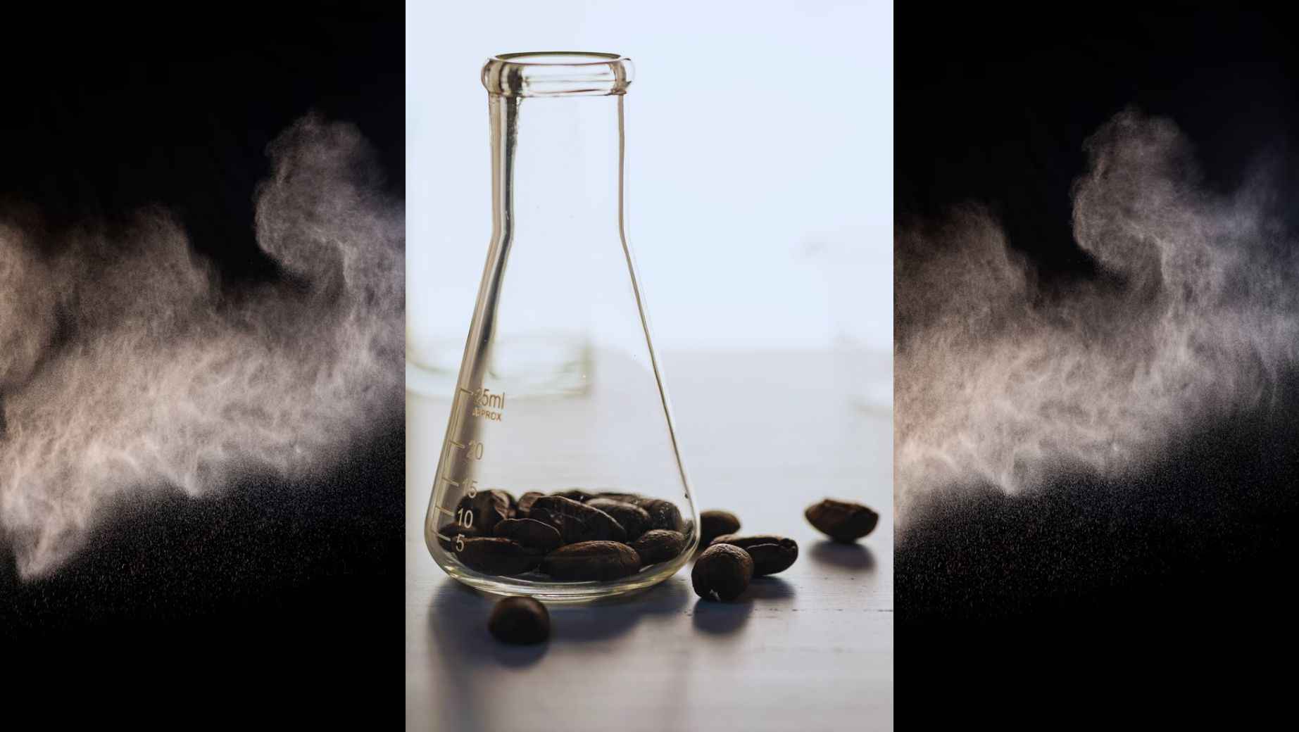 Was ist wasserfreies Koffein und welche Wirkungen hat es?